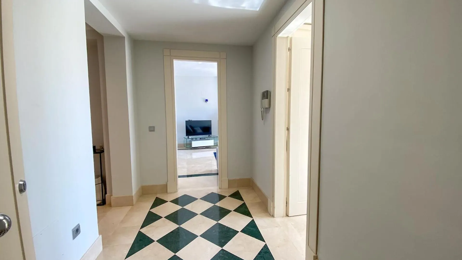 Ribera Del Dragoncillo Apartment Sotogrande
